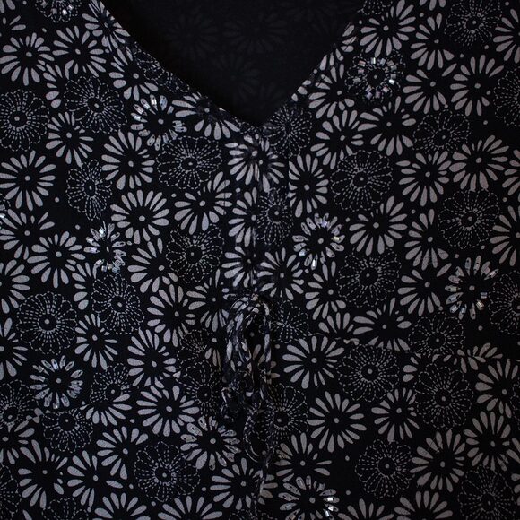 Sheer Black Floral Beaded Blouse NYC Design Co Tie Front Top P Med | True Winter - Picture 5 of 9